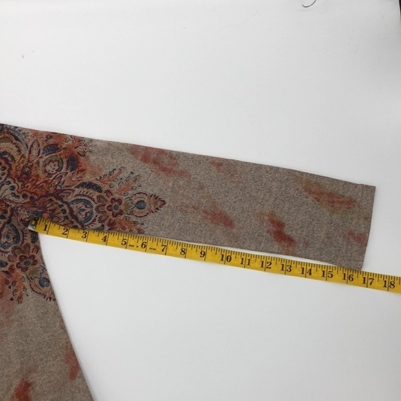 One World Extra Soft Knit Top Size M - Picture 15 of 15